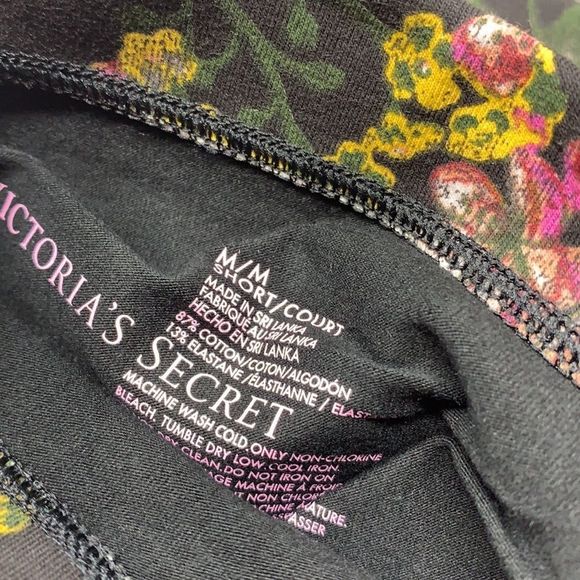 SzM Victoria’s Secret Most Loved Leggings NWT - Picture 3 of 3